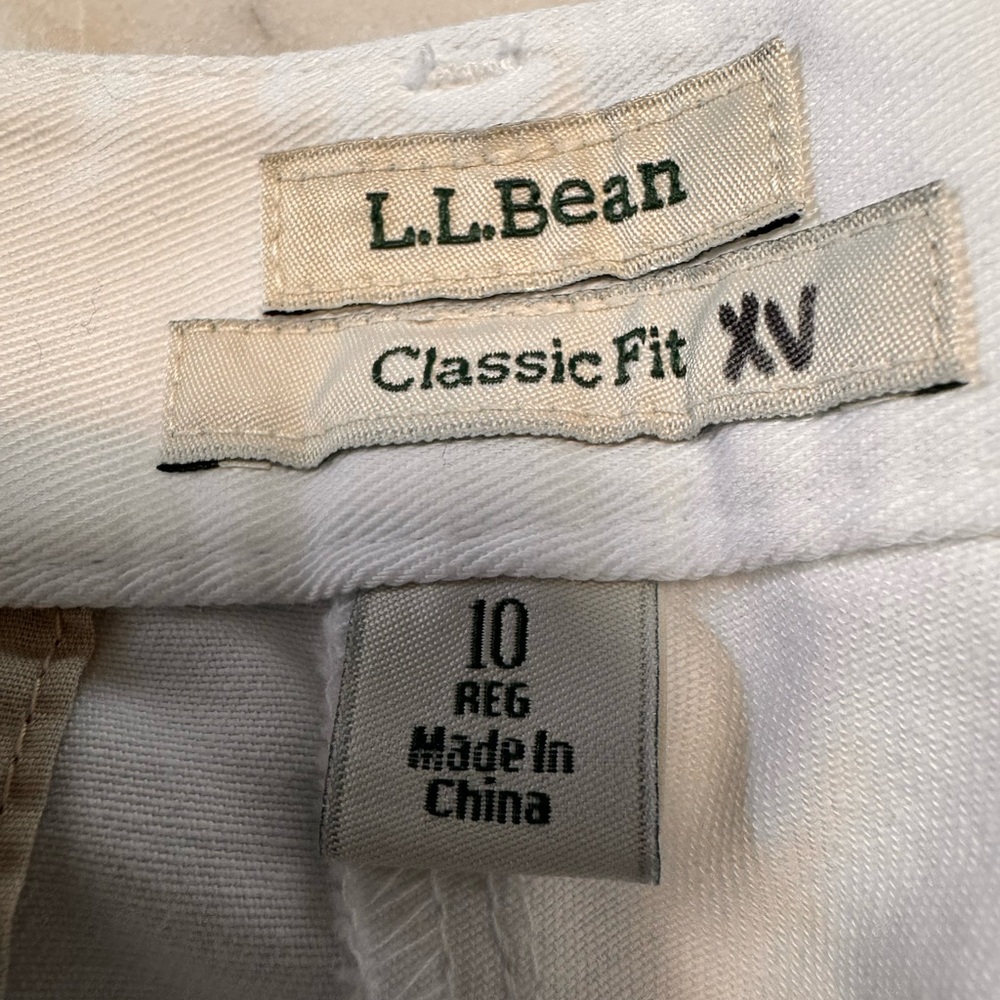 L.L. Bean White Classic Fit Trousers - Picture 2 of 6